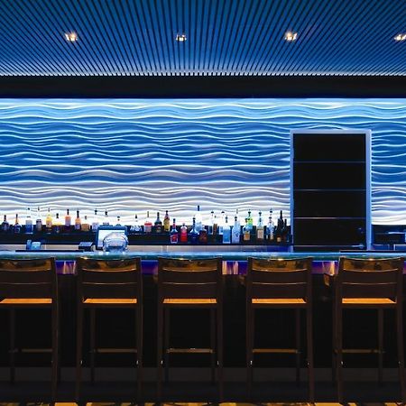 The Veranda Resort And Residences Grace Bay Restaurant photo