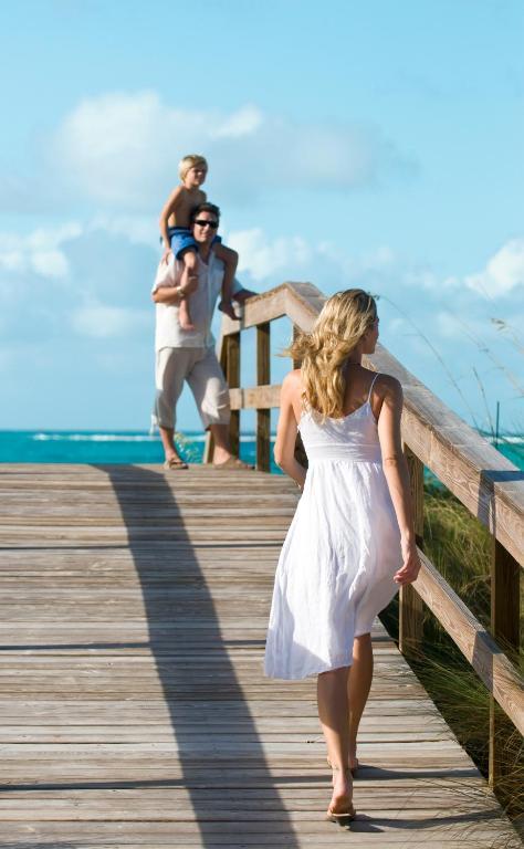 The Veranda Resort And Residences Grace Bay Exterior photo